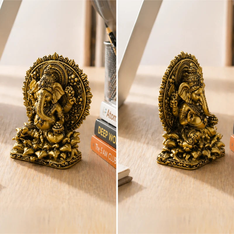 Varad Vinayak Car Dashboard / Miniature Idol